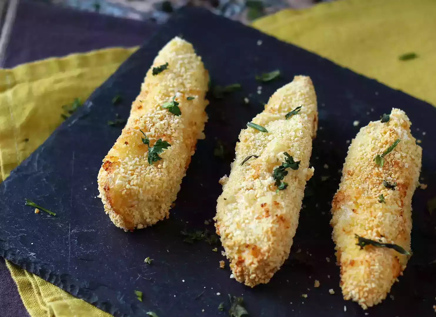 Bastoncini di pesce in friggitrice ad aria: croccanti, leggeri e facili da preparare!