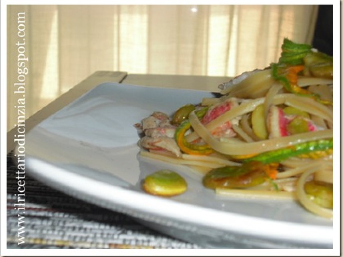Bavette con triglie fave e fiori di zucca
