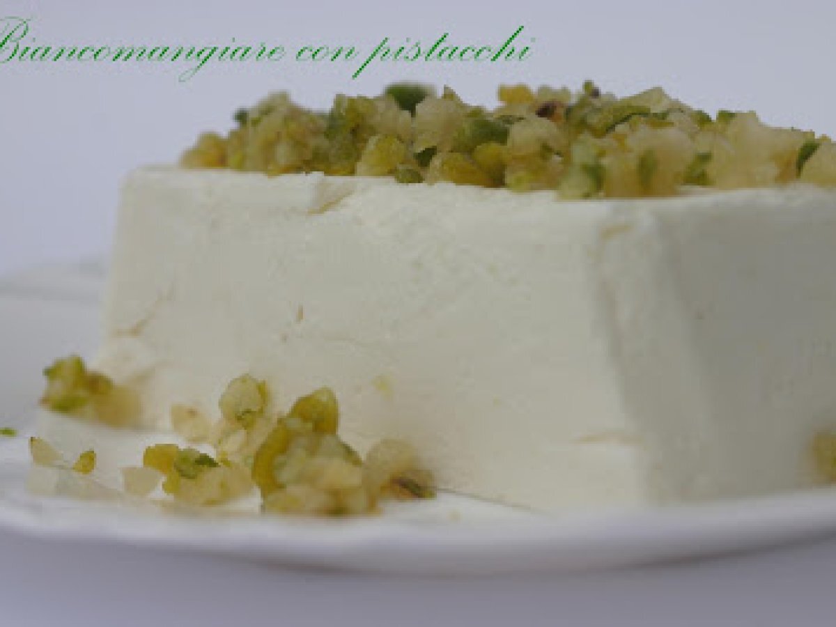 BIANCOMANGIARE CON PISTACCHI - foto 2