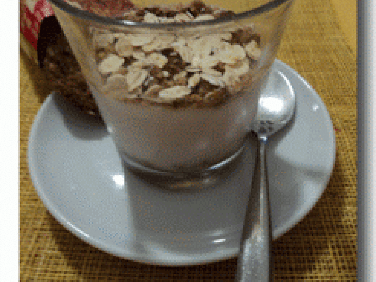 Bicchieri di yogurt e crema di latte* - foto 2