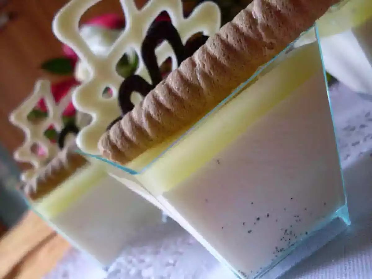 Bicchierino di Panna Cotta Vanigliata allo Strega... - foto 2