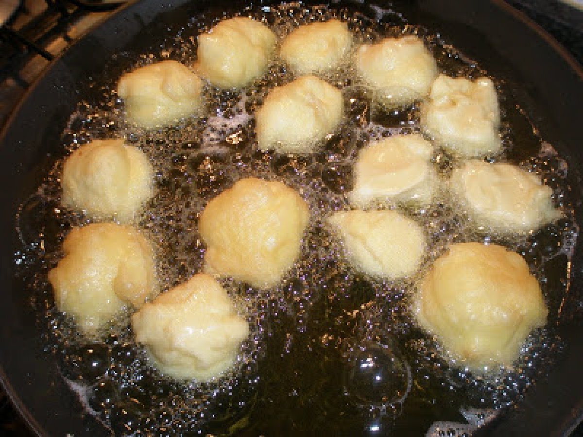 Bignè di San Giuseppe - Ricetta facile e golosa - foto 2