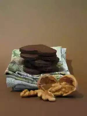 Biscotti al cacao amaro e noci