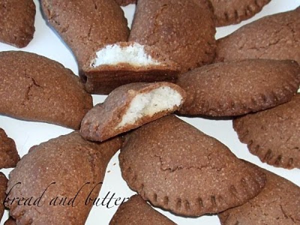 Biscotti al cioccolato con ripieno di cocco!!!!