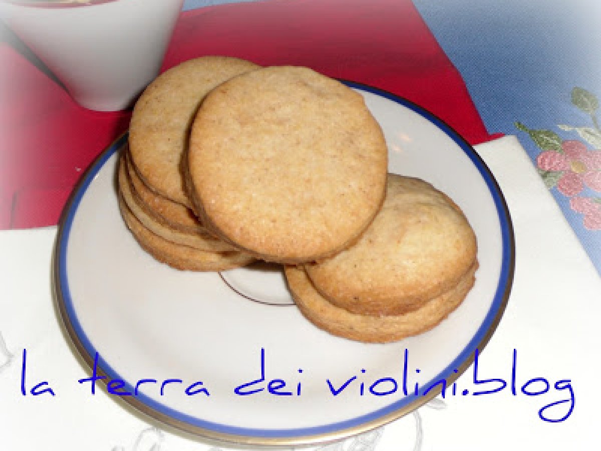 Biscotti al succo di mandarino