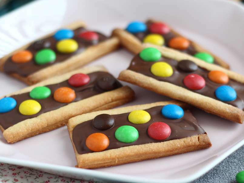 Biscotti con cioccolato e smarties - foto 5