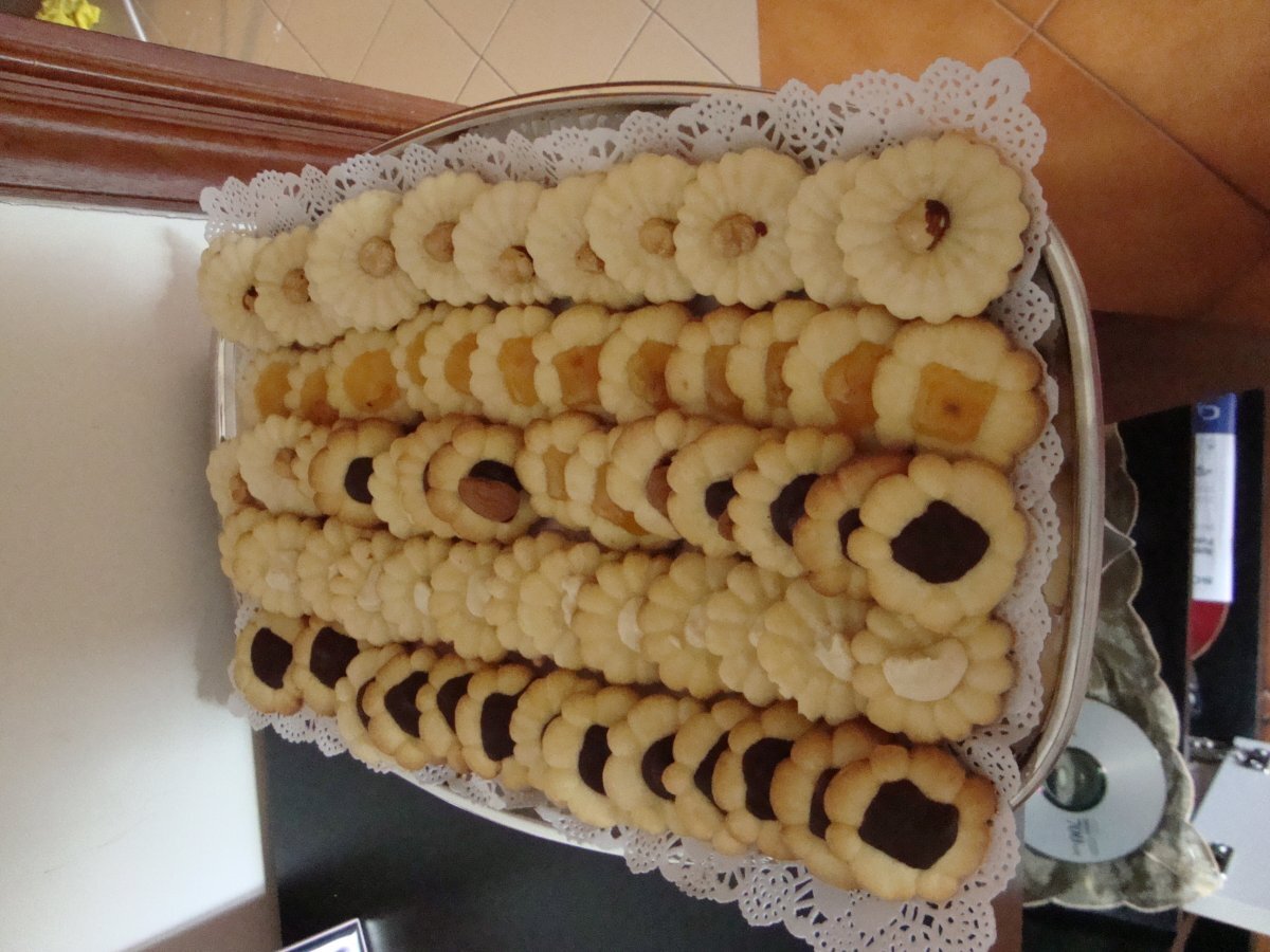 Biscotti con la sparabiscotti ..............fantasticiiiiiiiiii