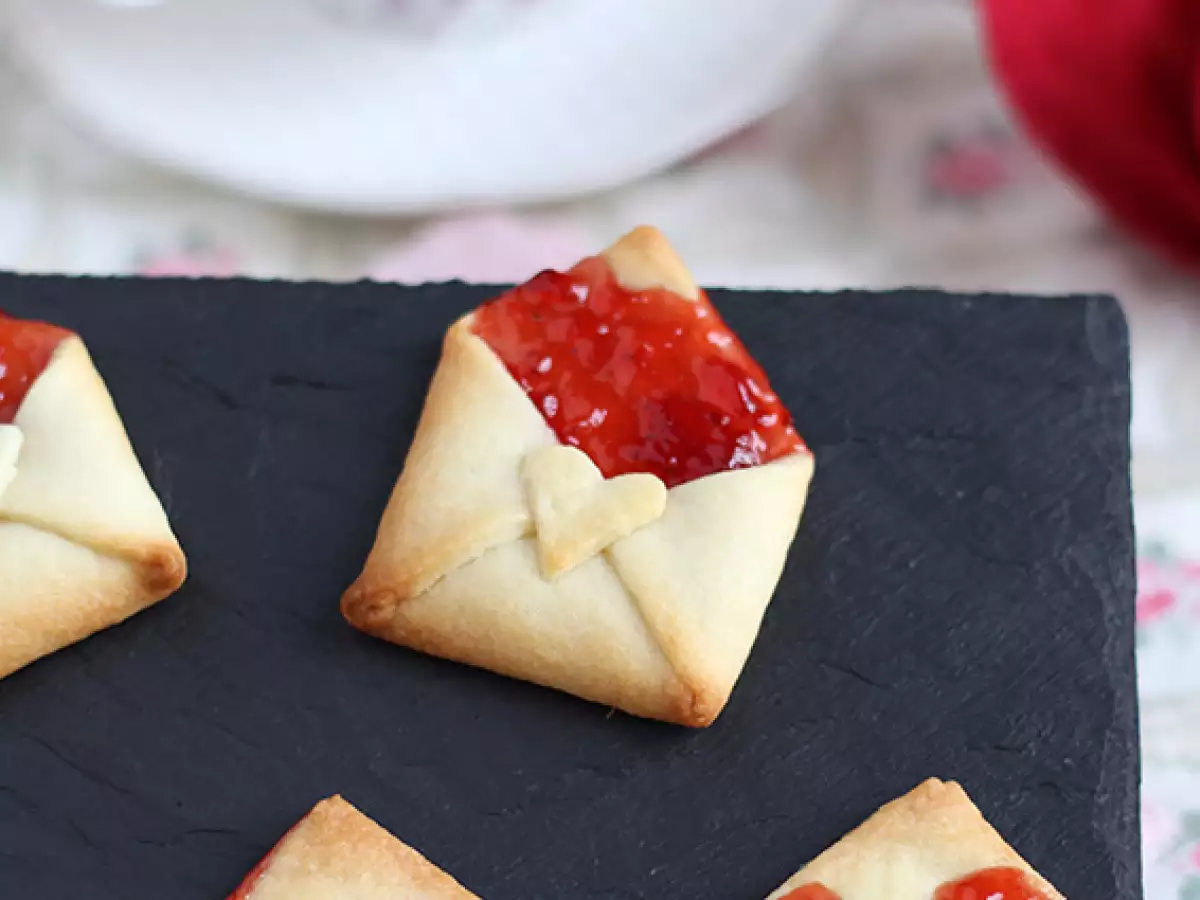 Biscotti lettere d'amore - Ricetta di San Valentino - foto 3