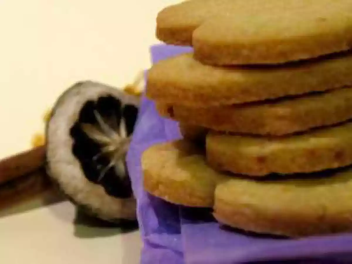 Biscotti limone e cannella