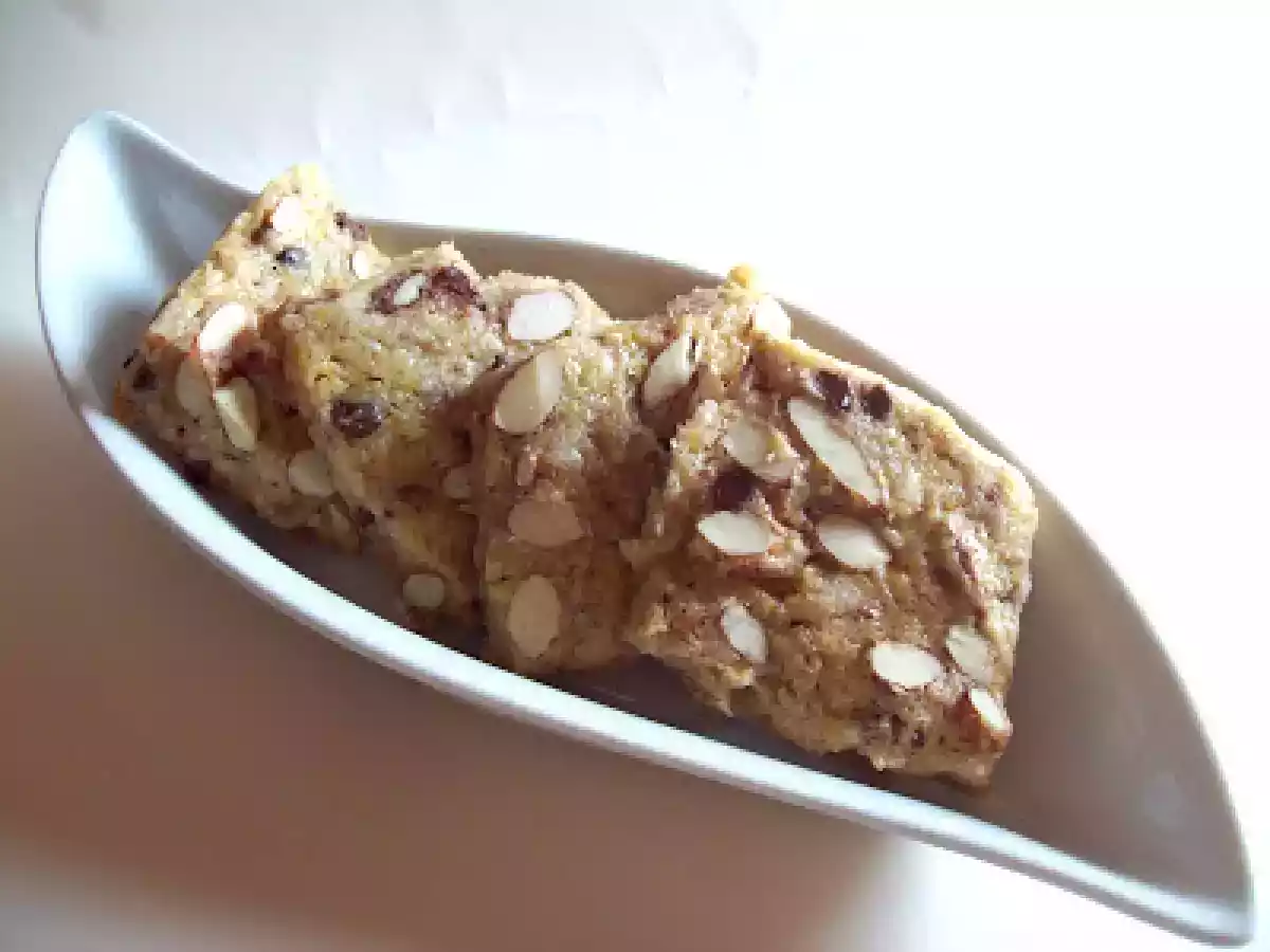 Biscotti mandorle e nocciole