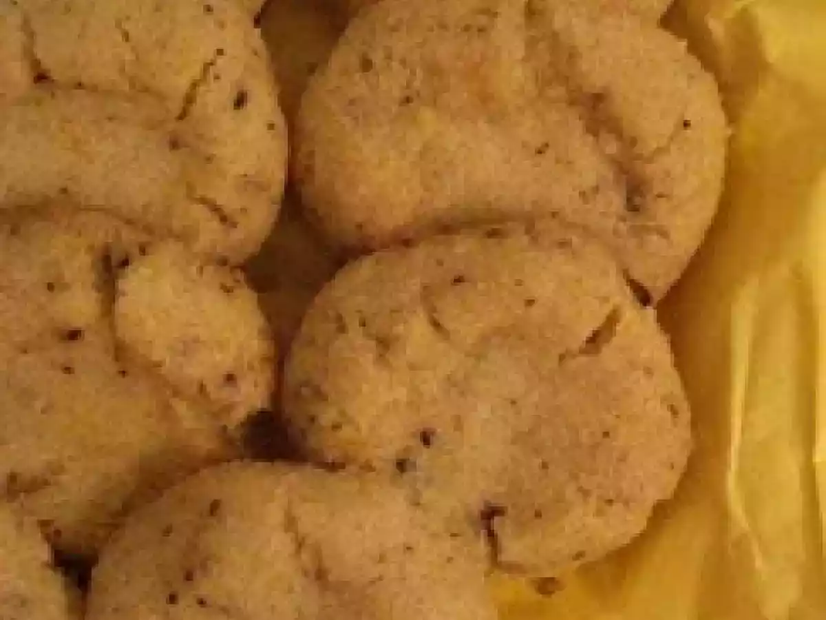 Biscotti vegani all'arancia e cioccolato fondente