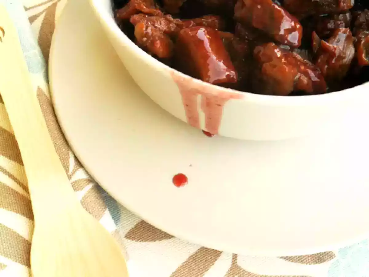 Bocconcini di manzo laccati alla confettura di visciole