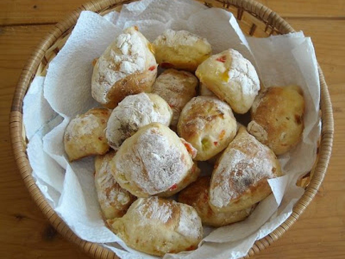 Bocconcini di pane ai peperoni e al rosmarino - foto 2