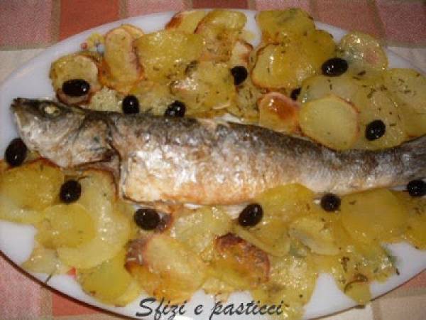 Branzino al forno con patate