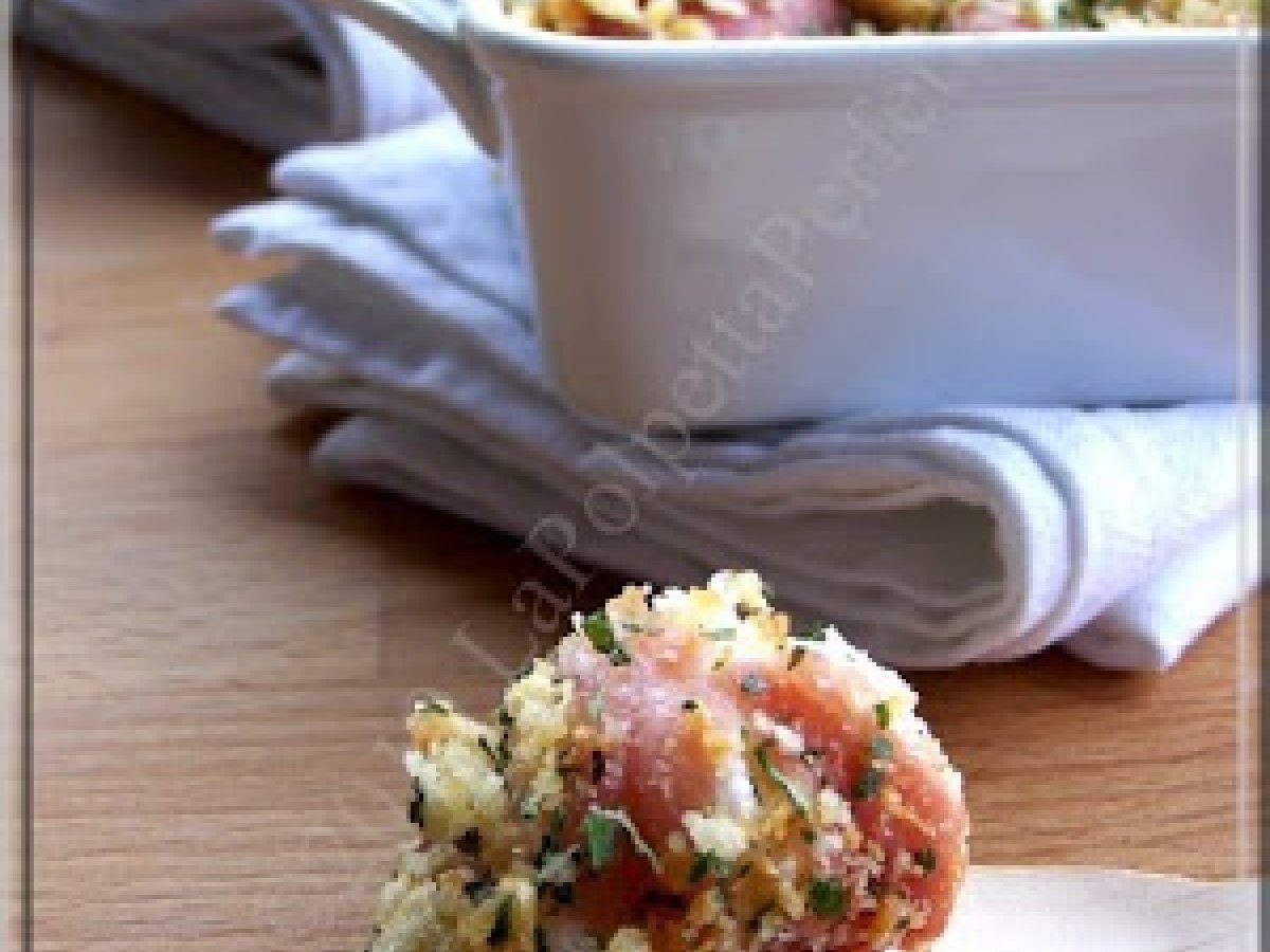 Bricioline. Involtini di speck e mozzarella di bufala gratinati