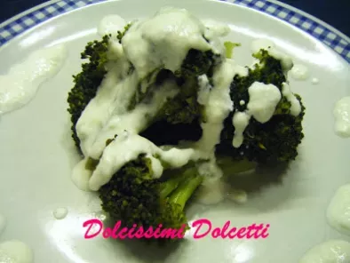 Broccoli con salsa al parmigiano, foto 2