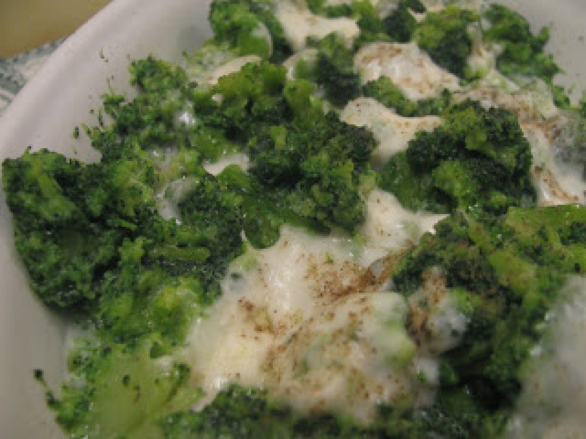 BROCCOLI E MOZZARELLA DI BUFALA AL GRATIN