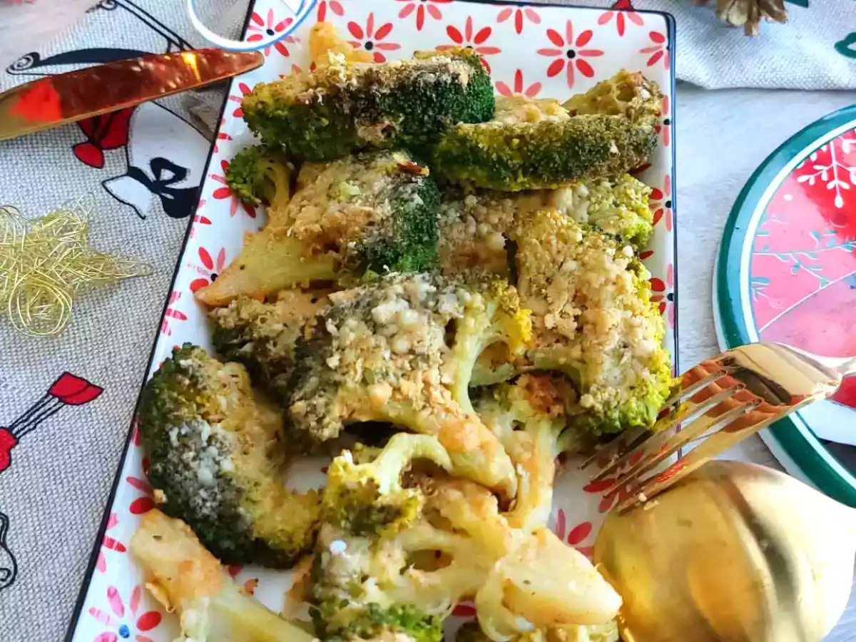 Broccoli schiacciati in crosta di parmigiano