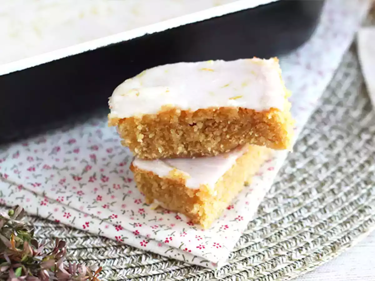 Brownie al limone e fiocchi d'avena - Ricetta senza glutine