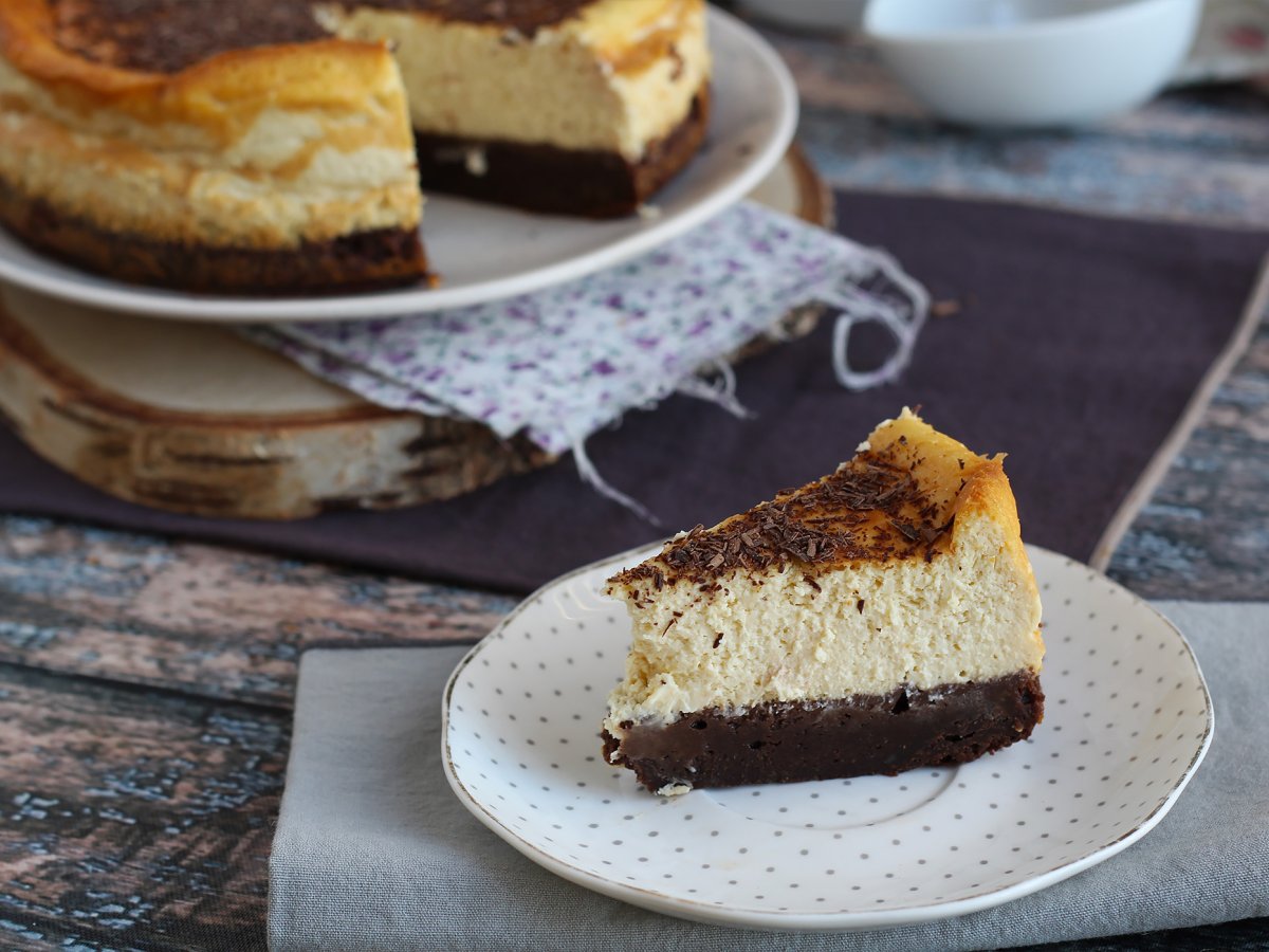 Brownie cheesecake, un goloso dolce che vi sorprenderà!