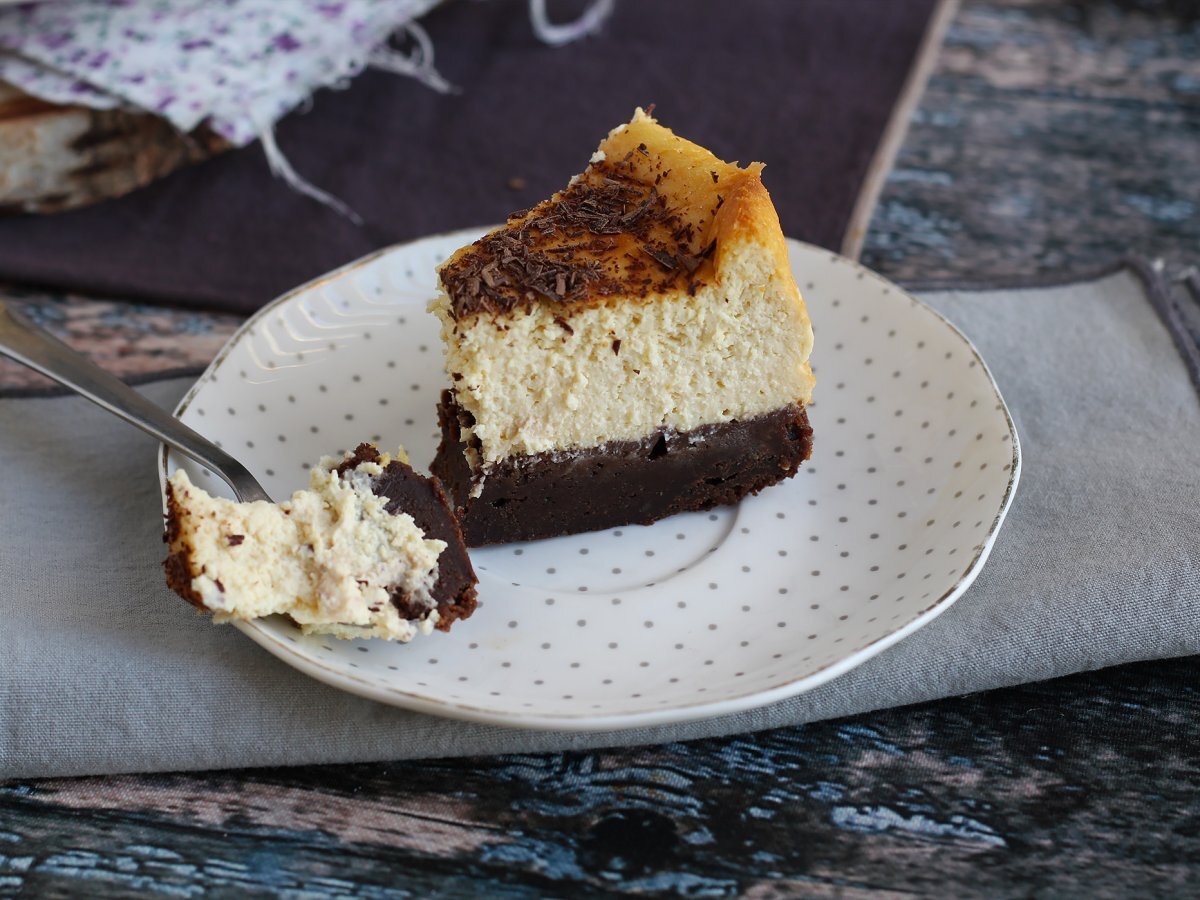 Brownie cheesecake, un goloso dolce che vi sorprenderà! - foto 6