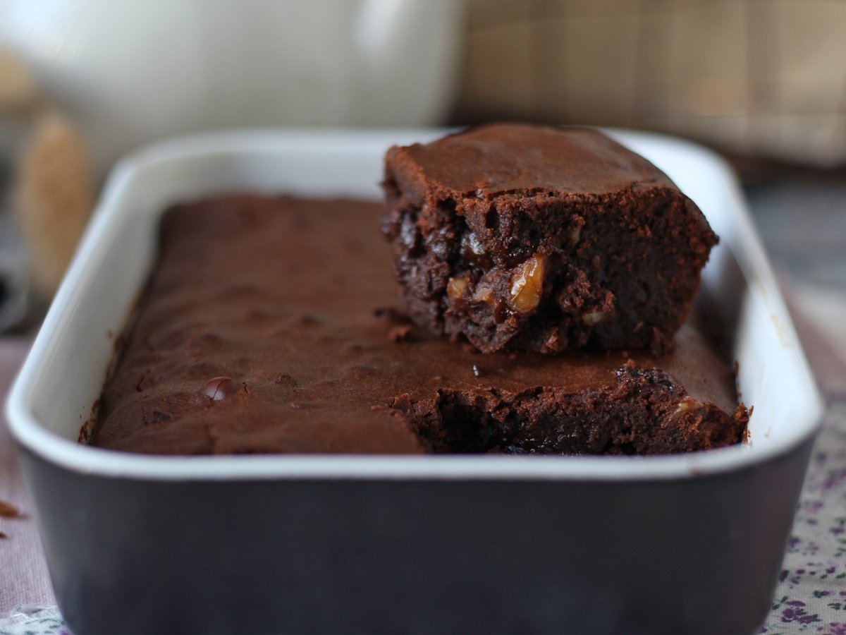 Brownie cioccolato e noci in friggitrice ad aria - foto 5