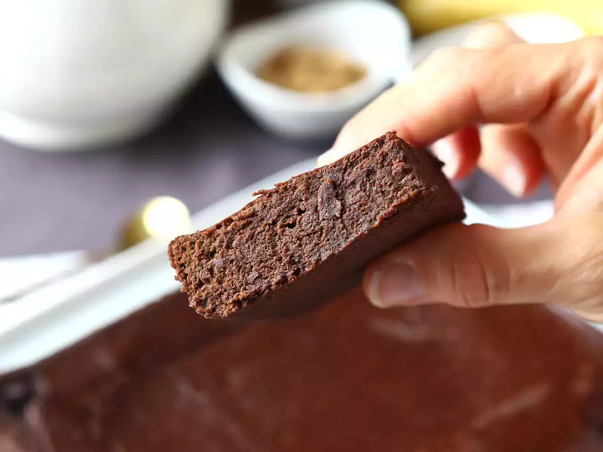 Brownie proteico al cioccolato e fagioli rossi senza farina - foto 3