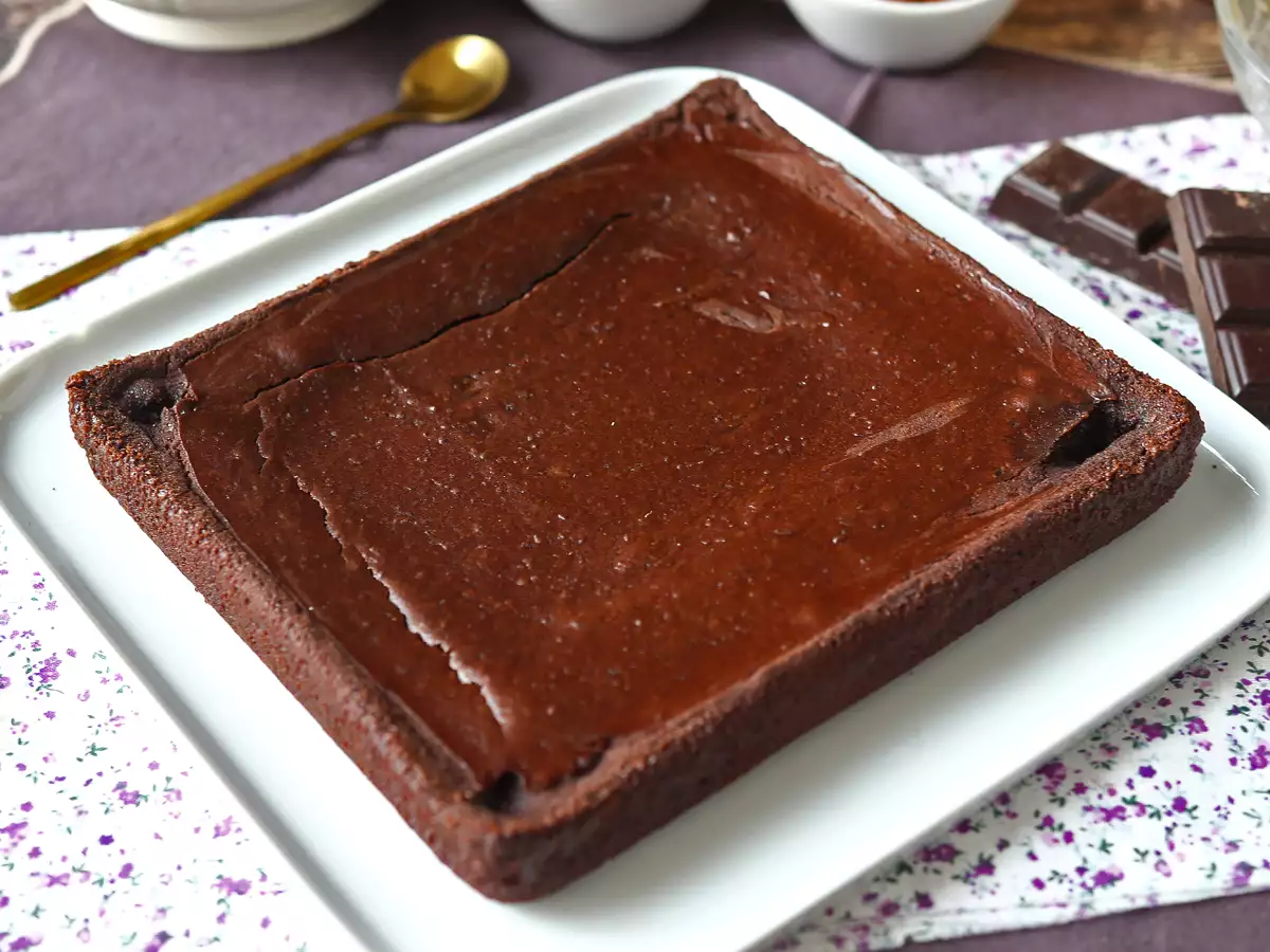 Brownie proteico al cioccolato e fagioli rossi senza farina - foto 6