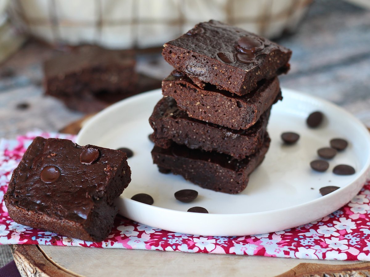 Brownie proteico senza glutine: sano, goloso e facile da fare - foto 4