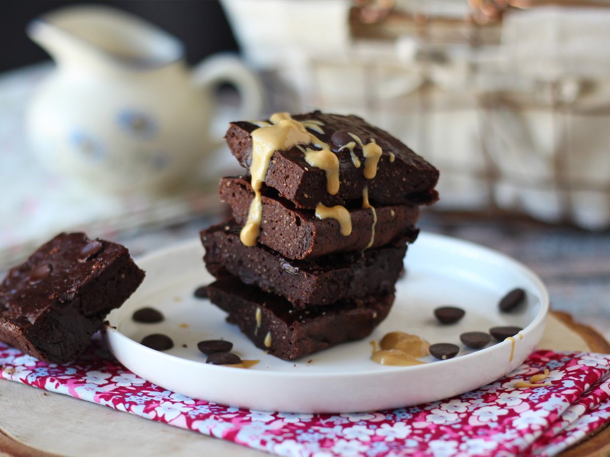 Brownie proteico senza glutine: sano, goloso e facile da fare - foto 6
