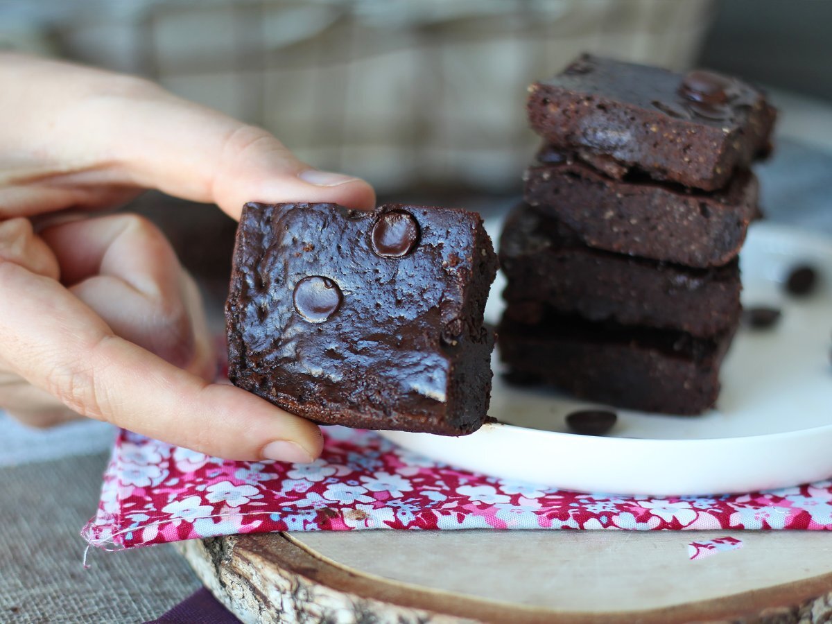 Brownie proteico senza glutine: sano, goloso e facile da fare - foto 7
