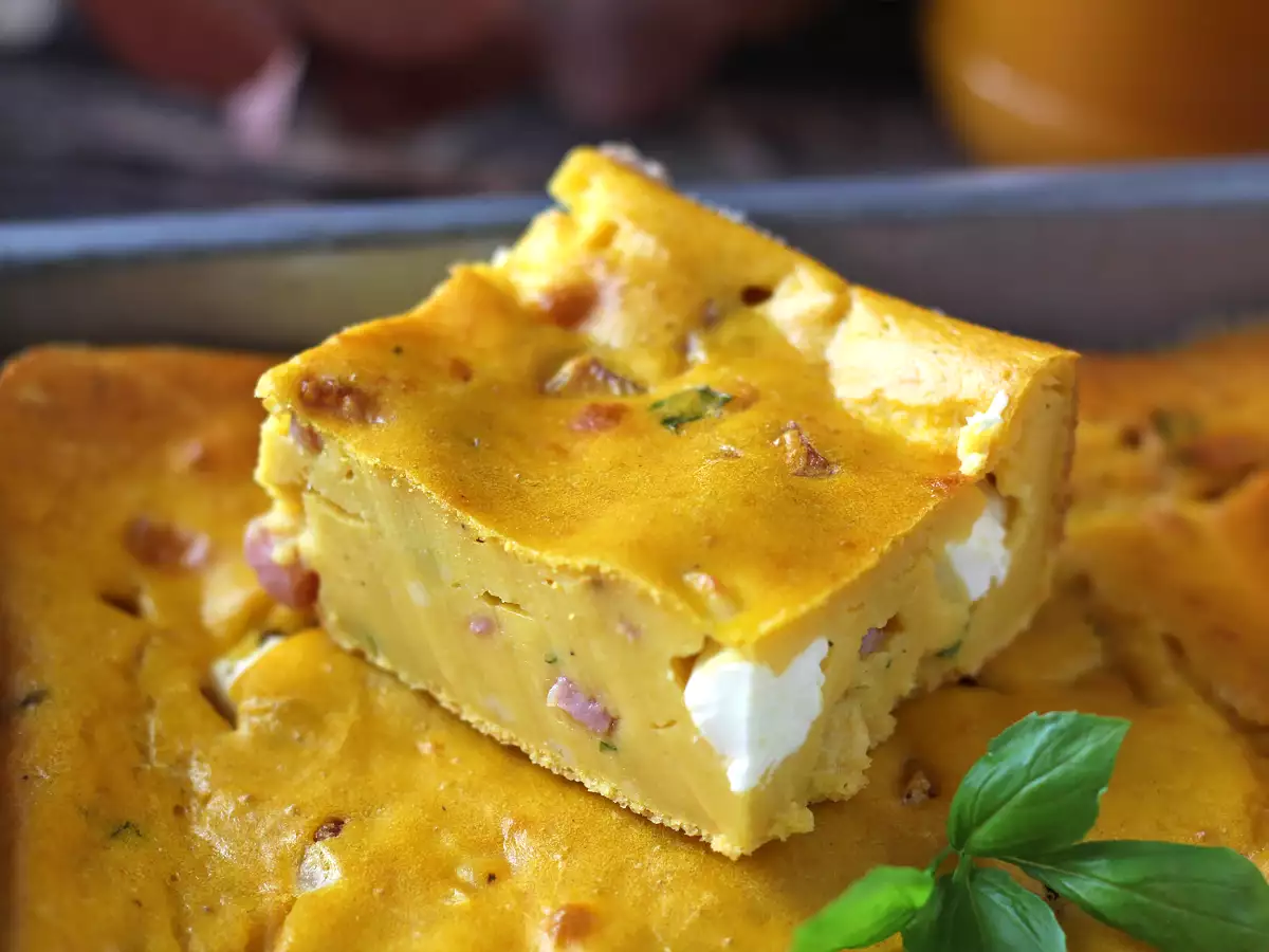Brownie salato con zucca, prosciutto e feta: la ricetta facile per riciclare la zuppa di zucca