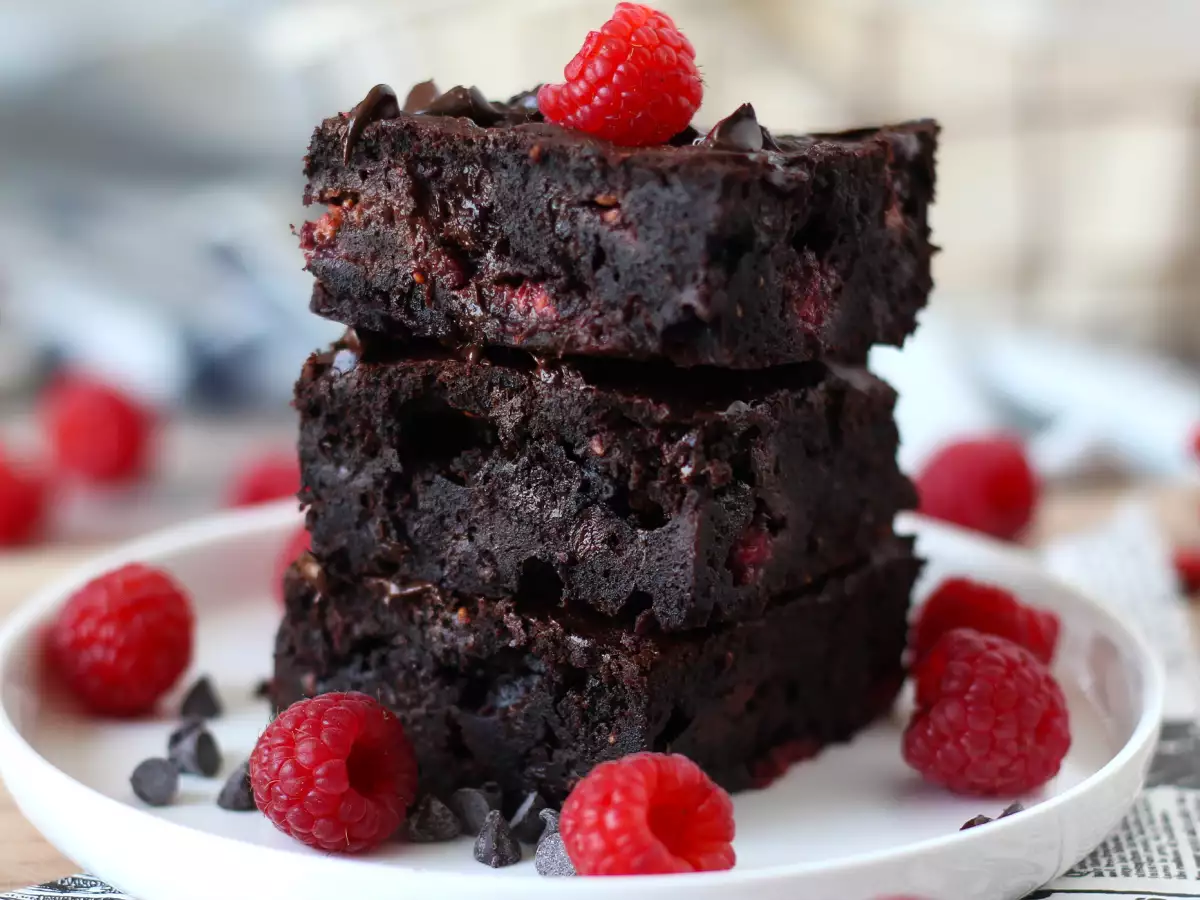 Brownies al cioccolato e lamponi: una delizia allo stato puro! - foto 5