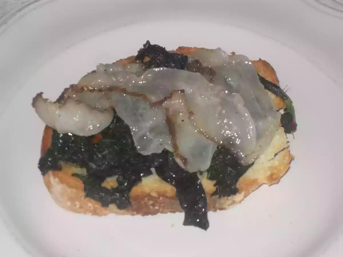 Bruschette al cavolo nero