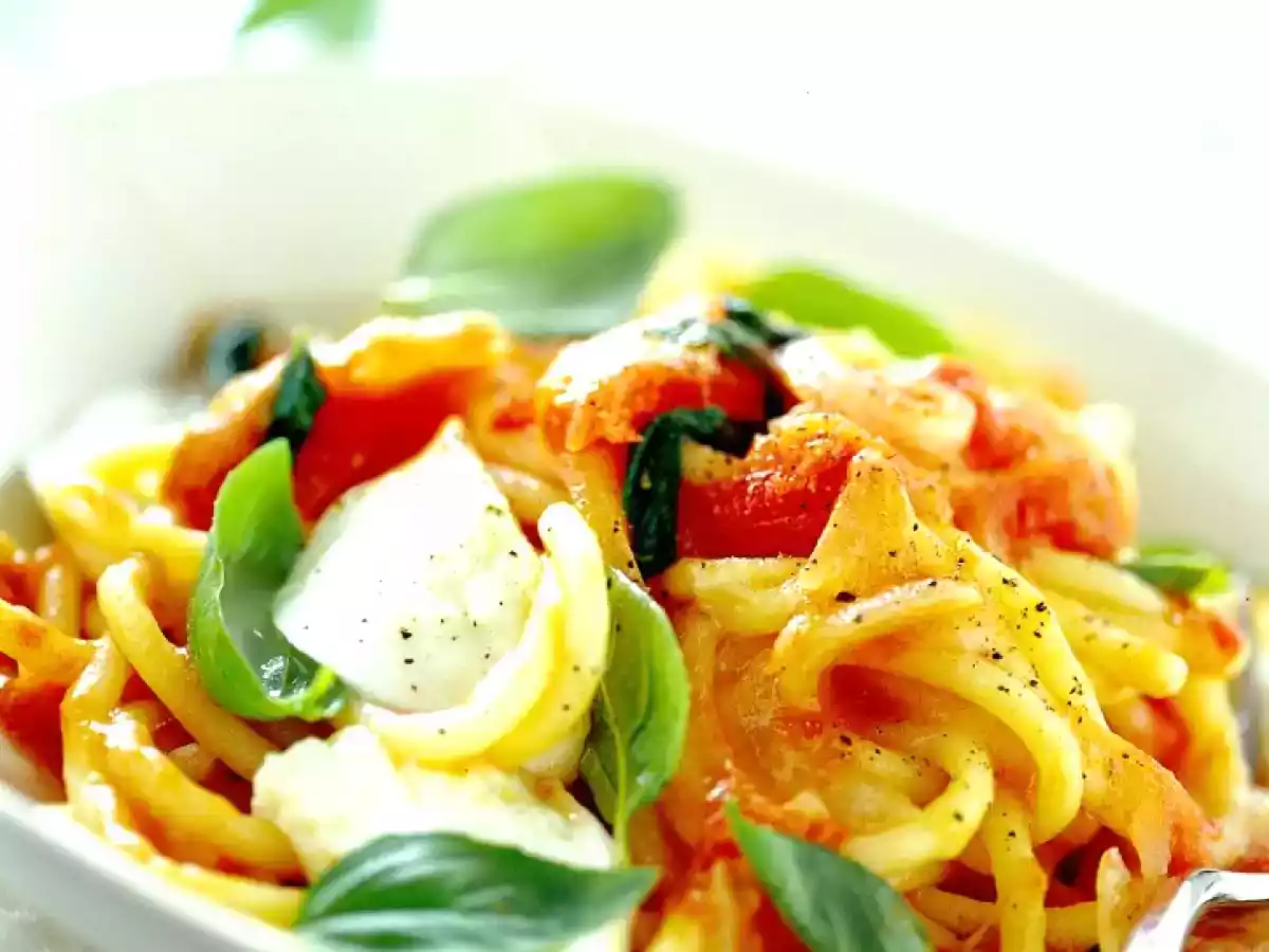 Bucatini alla sorrentina