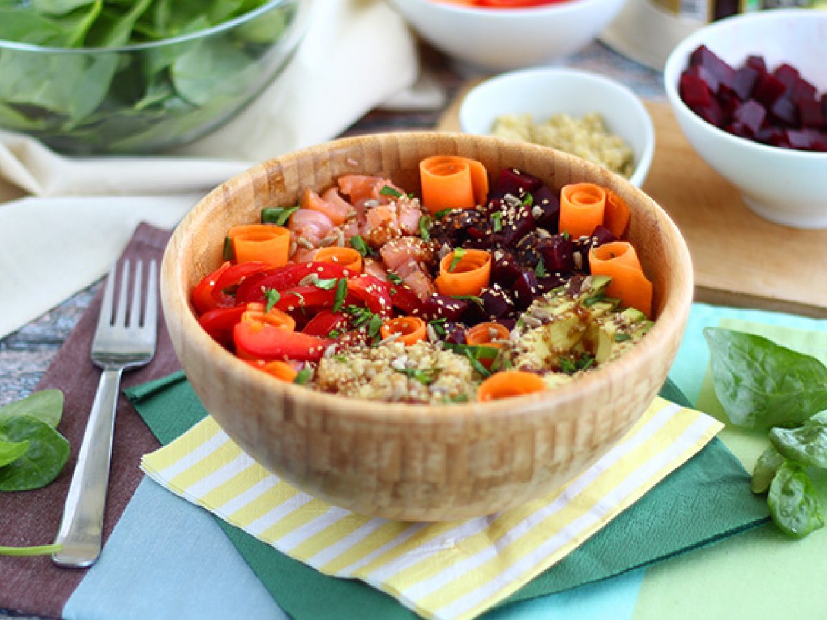 Buddha bowl al salmone - foto 2