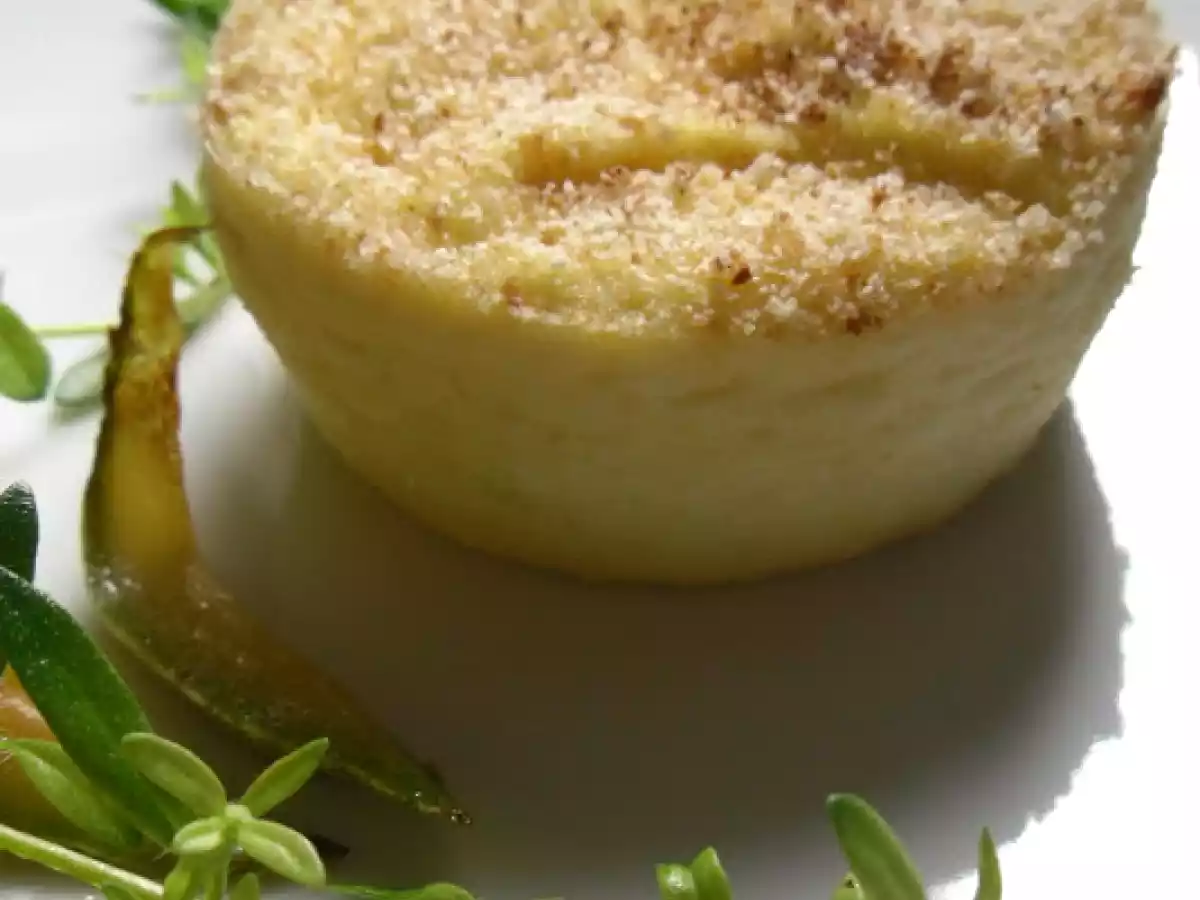 Budini di ricotta con zucchine saltate in padella