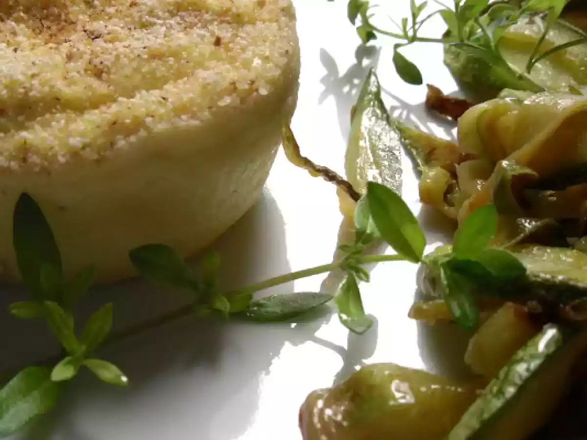 Budini di ricotta con zucchine saltate in padella - foto 3