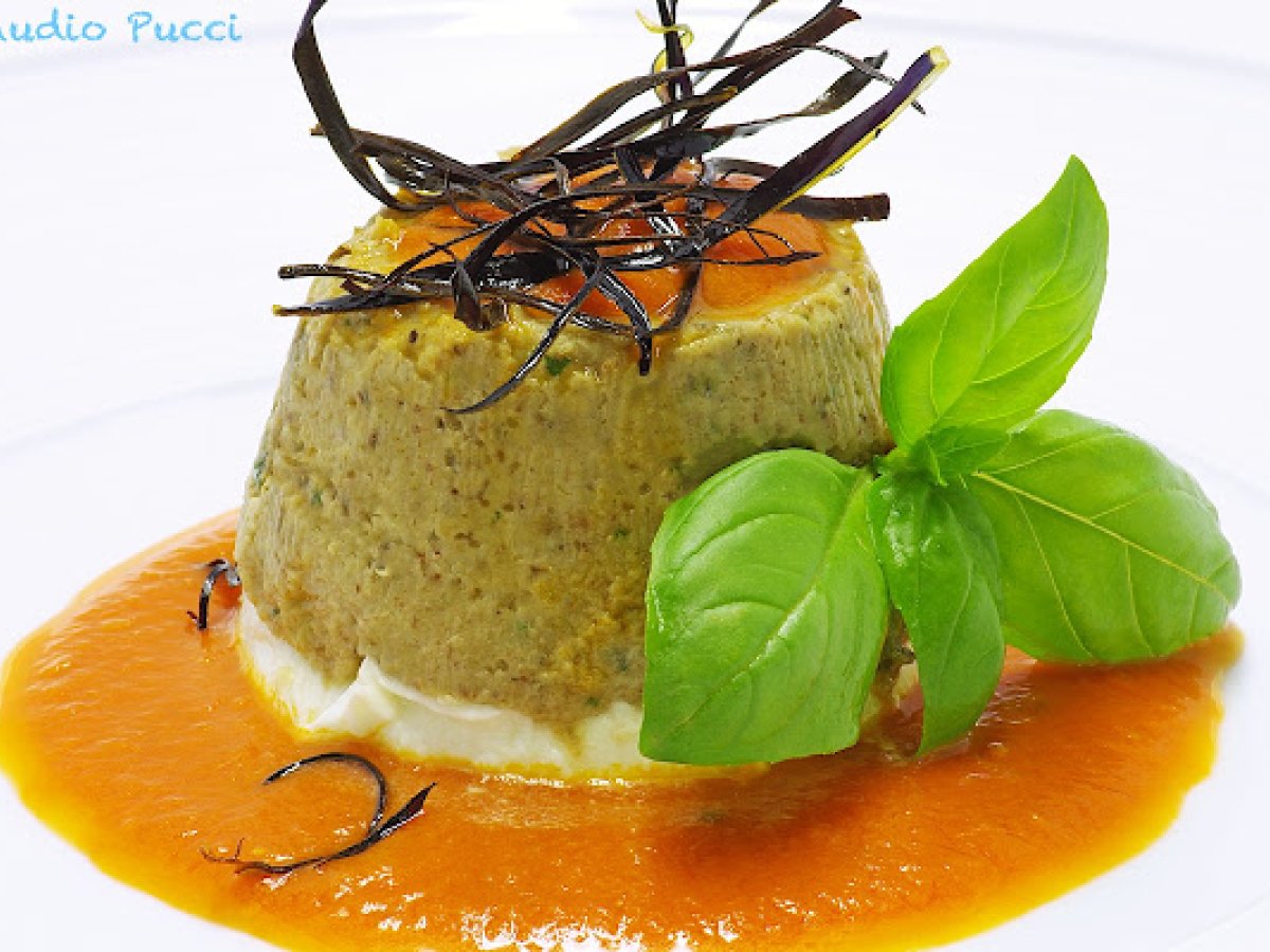 Budino di melanzana con bufala e salsa napoletana