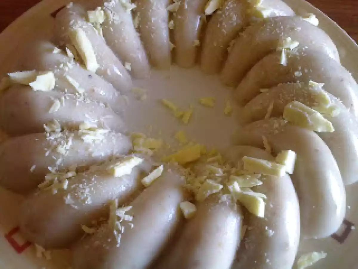 Budino vaniglia e nocciole, semplicissimo, senza uova e senza gelatina!