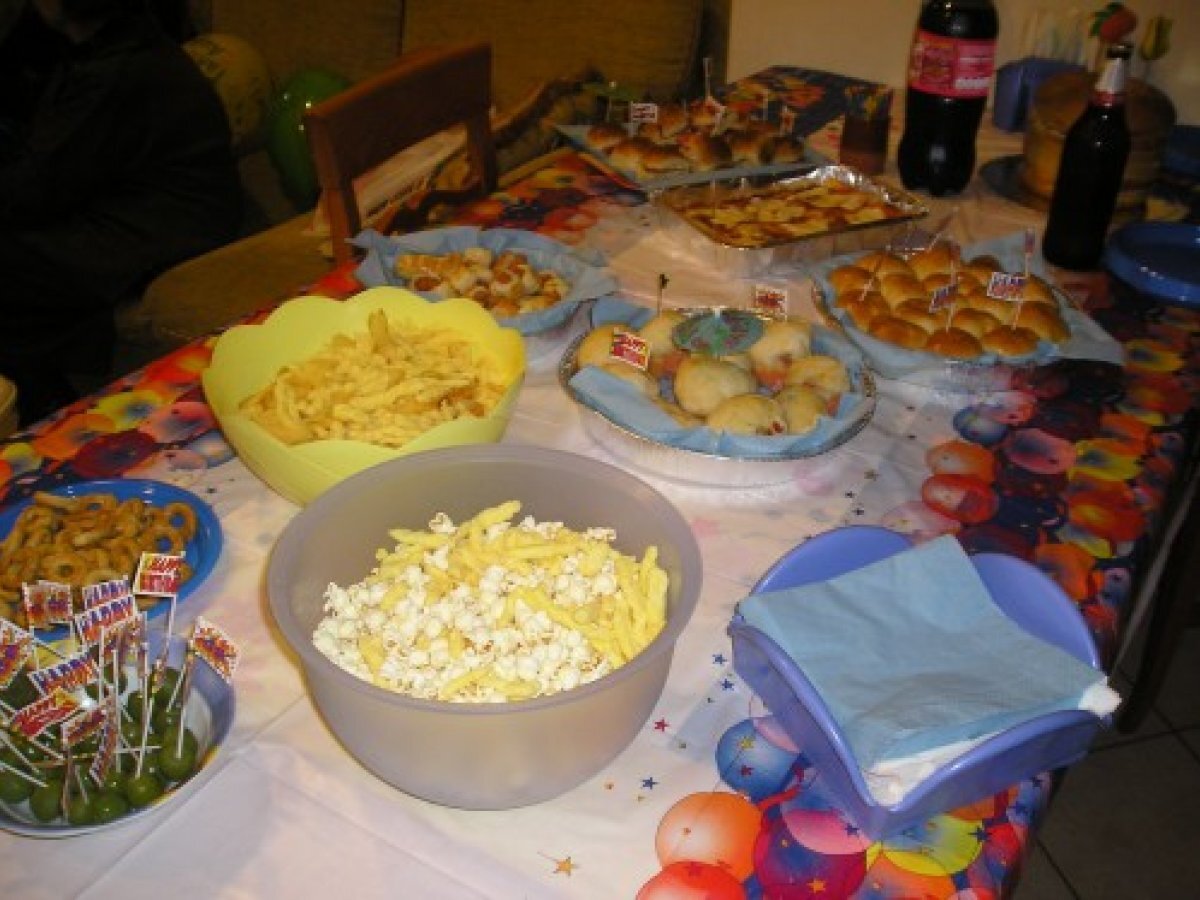 Buffet di compleanno di lorenzo - foto 12