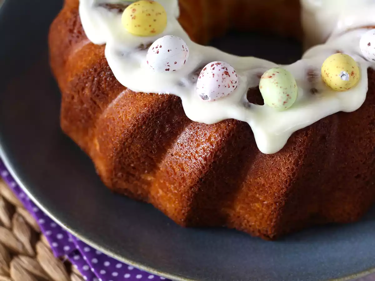 Bundt cake di Pasqua al limone e cioccolato bianco - foto 4