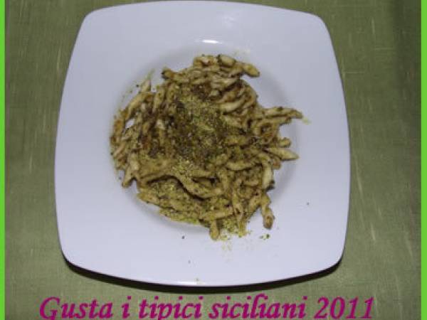 Busiate al pesto di pistacchio di Bronte arricchito