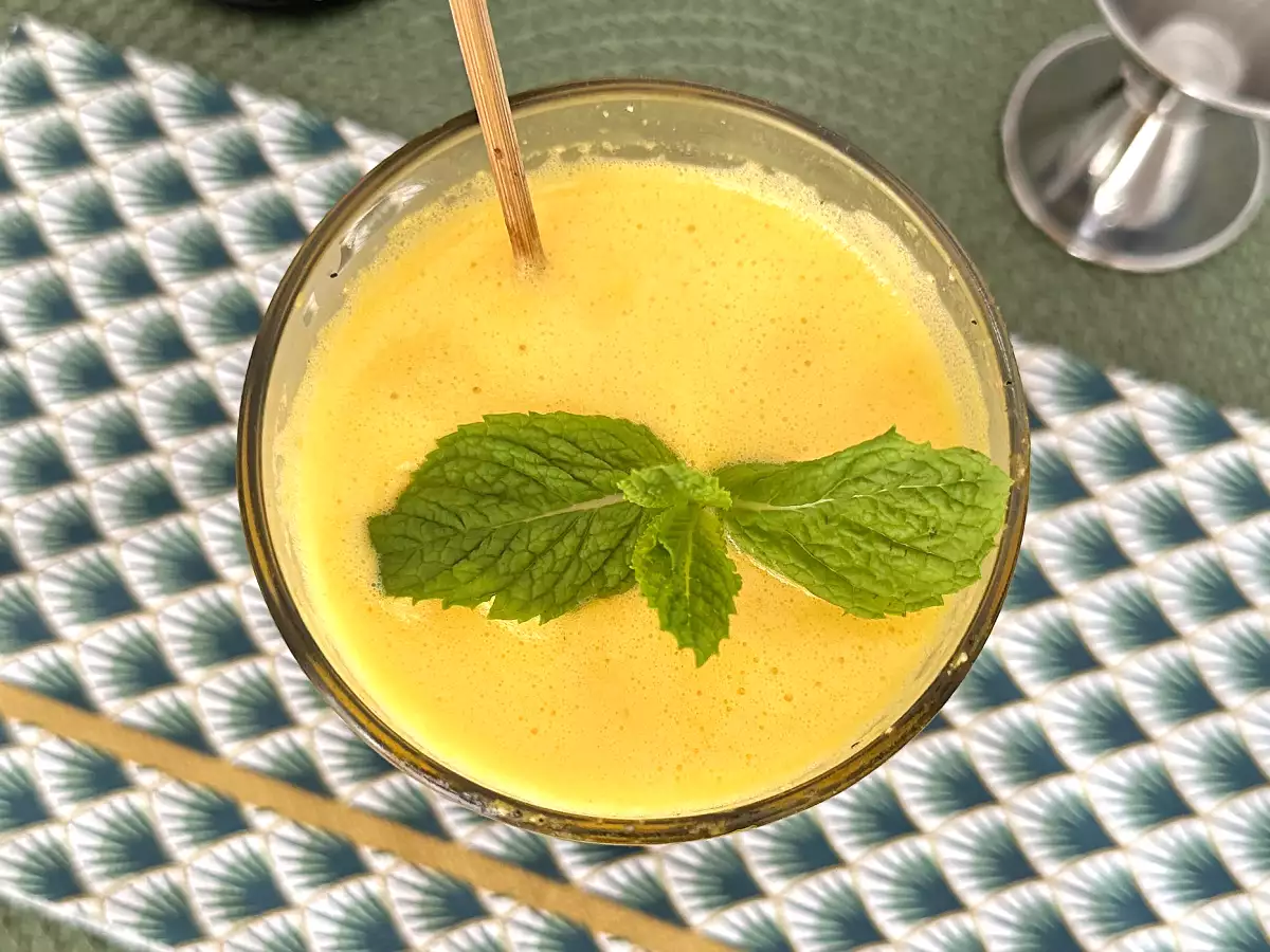 Caipirinha batida al frutto della passione: la versione cremosa del celebre cocktail brasiliano - foto 3