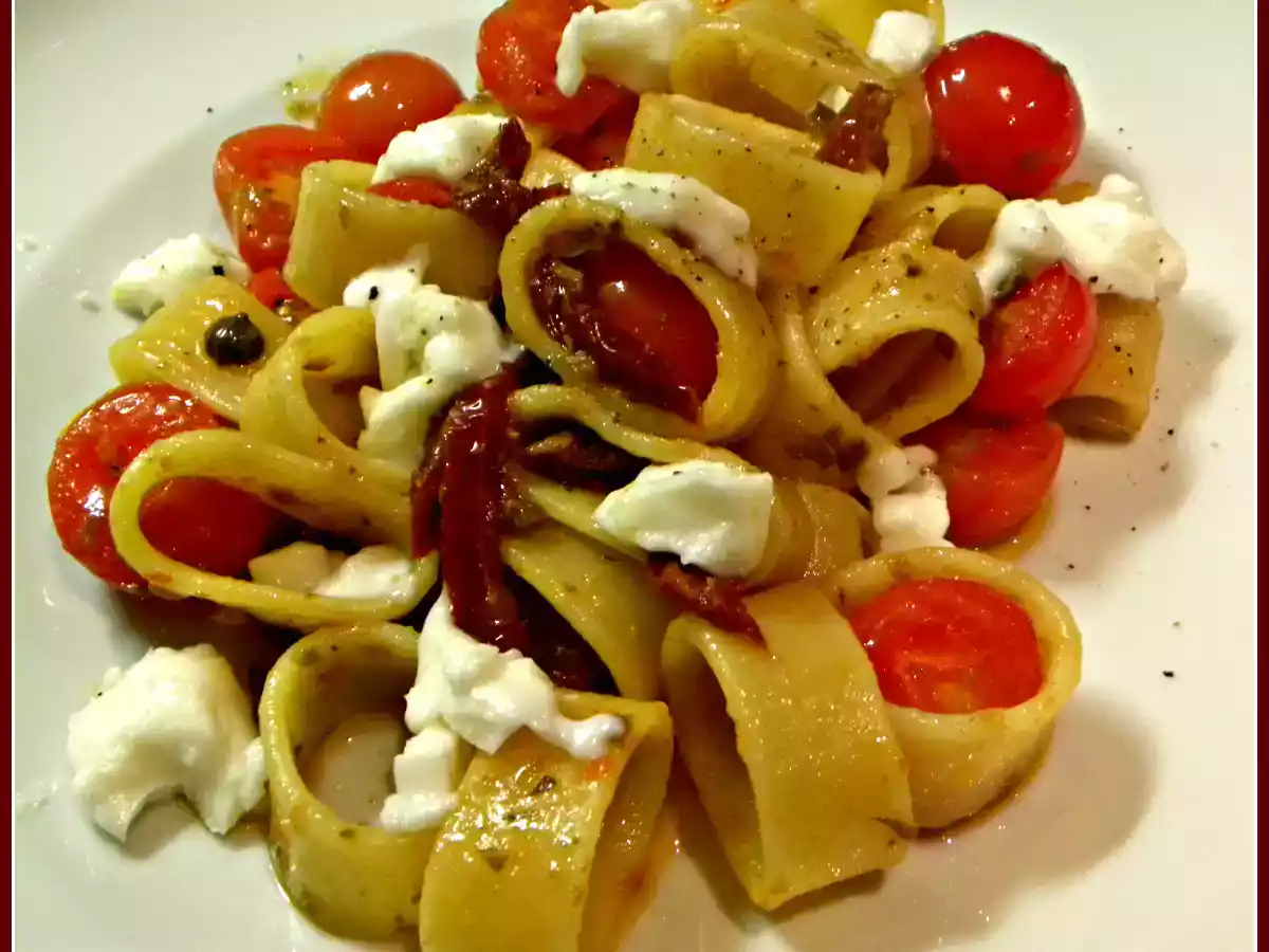 CALAMARA POMODORI SECCHI, PACHINO E CRESCENZA