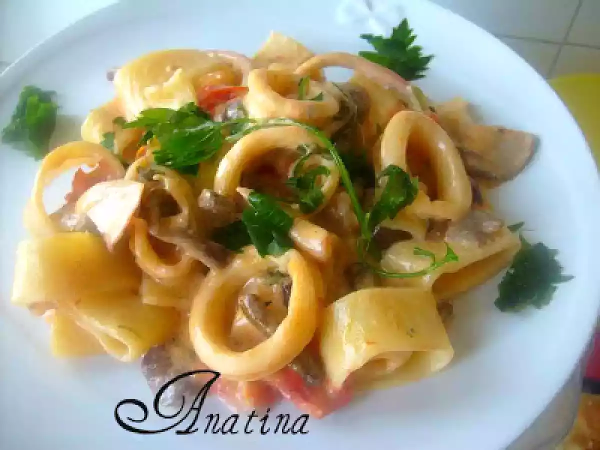 CALAMARATA CON FUNGHI - foto 2