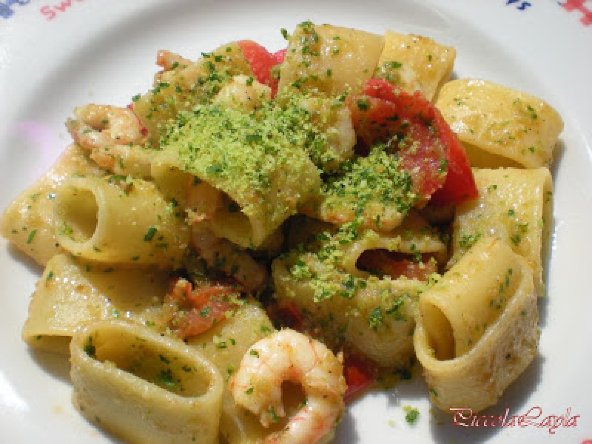 Calamarata con Gamberoni e Pane alle Erbe - foto 6