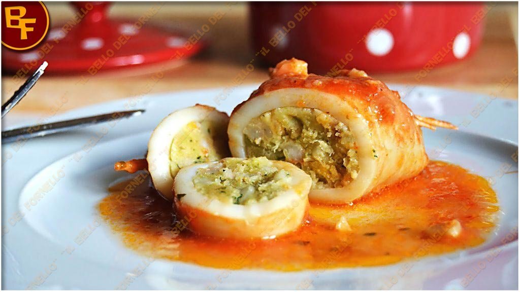 Calamari ripieni al sugo, Ricetta Petitchef