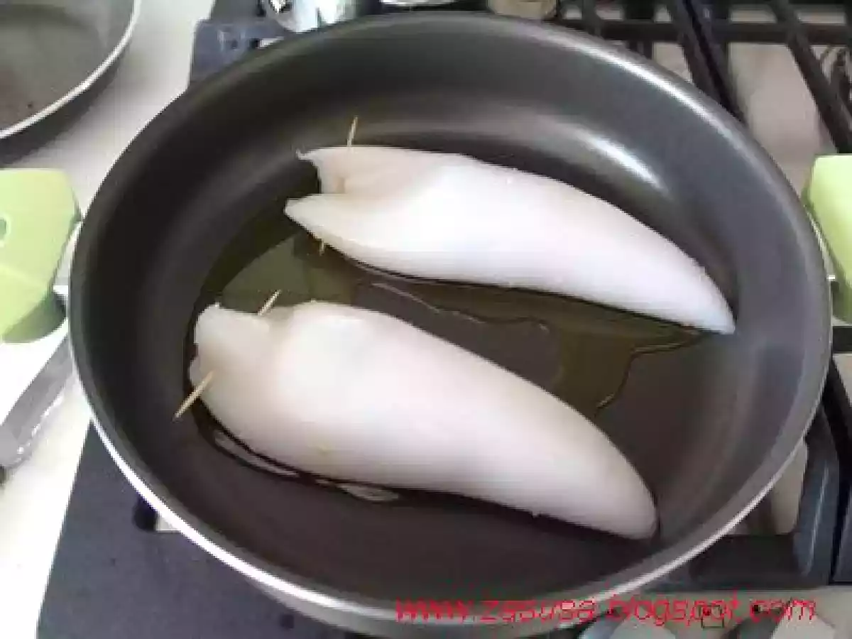 Calamari ripieni con contorno di piselli - foto 7