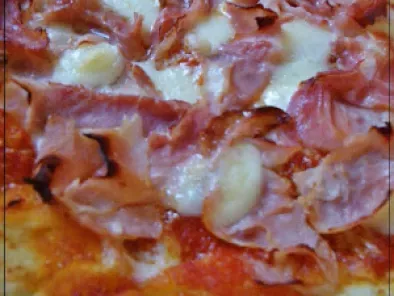 Calzone e Pizza con il cornicione ripieno di ricotta - foto 2